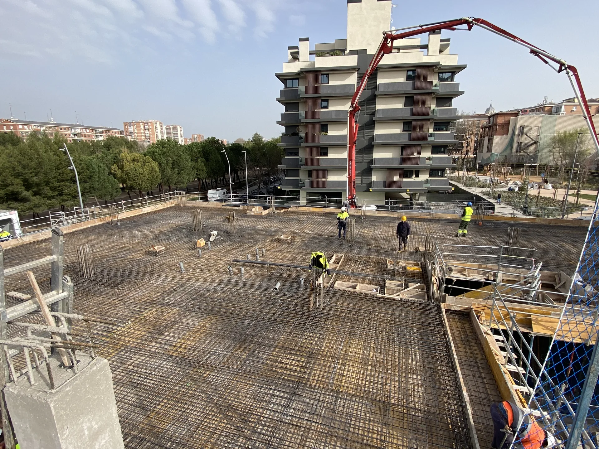 Promoción residencial Madrid Río en construcción
