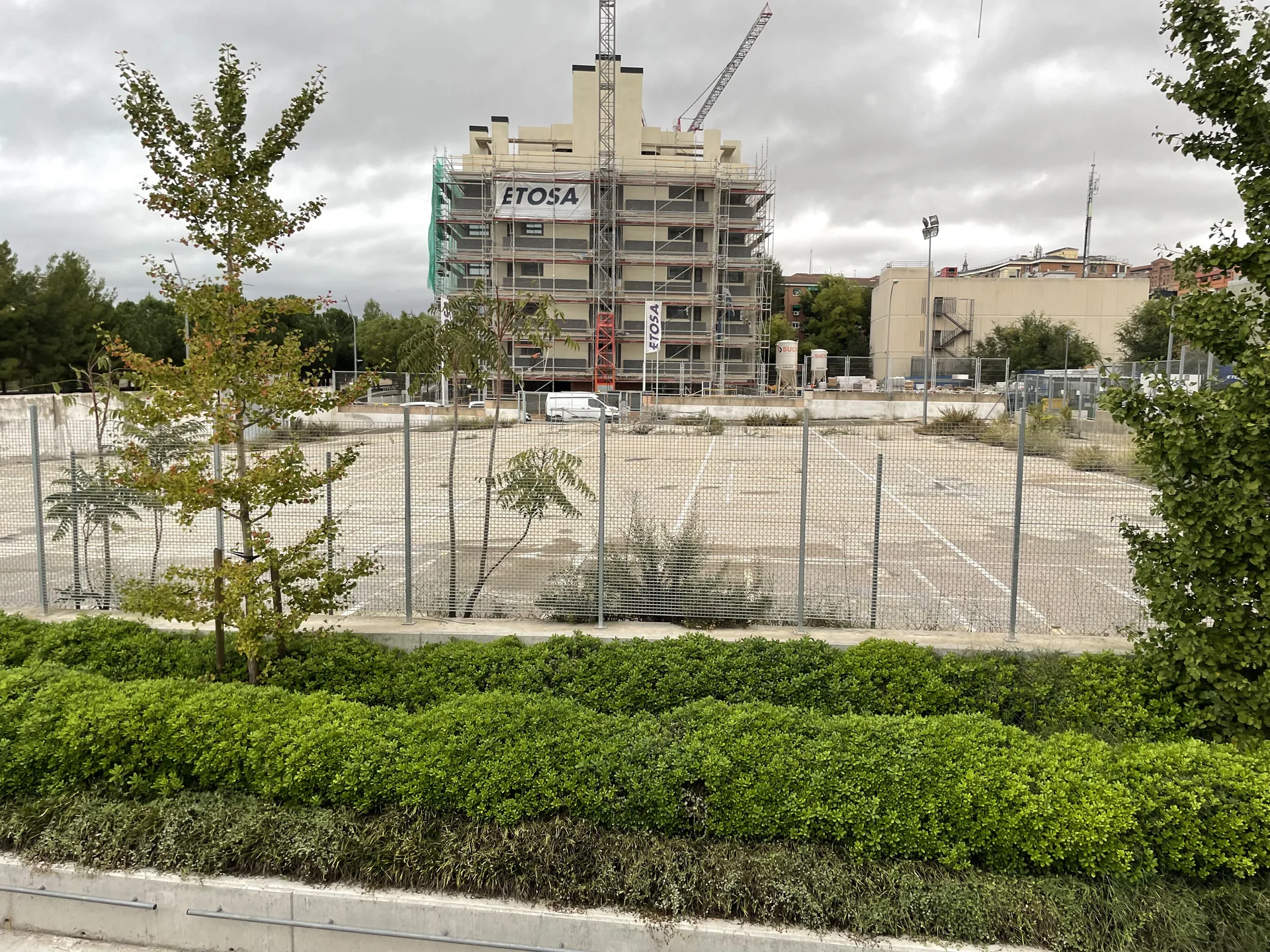 Solar inicial de Mad Río Hco junto a Madrid Río, antes del inicio de las obras